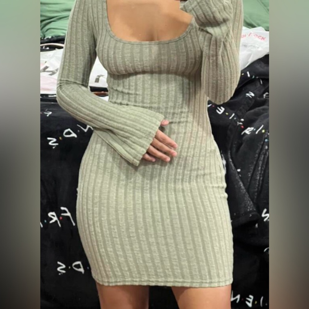 SHEIN Scoop Neck Bodycon Dress